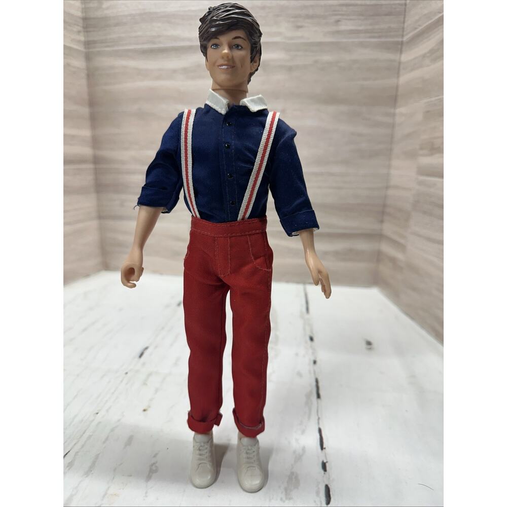 1D One Direction LOUIS TOMLINSON Singing Doll 2012
